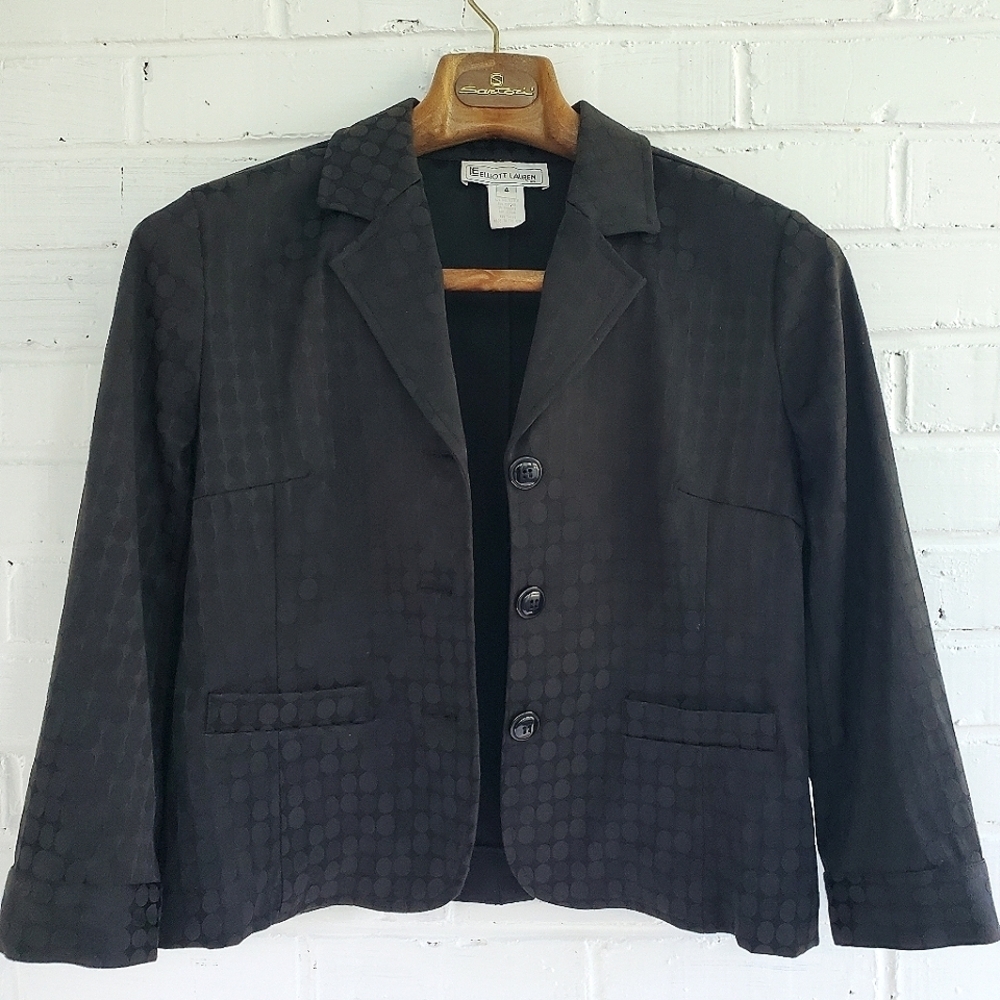 Vntg Elliott Lauren cropped black jacket.  Size 4. #304